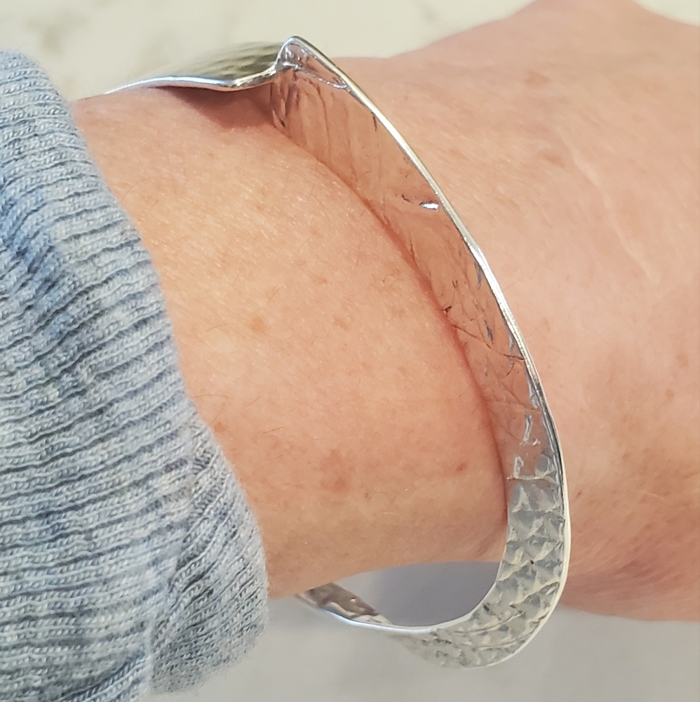 Silpada Rattlesnake Bangle - Picture 10 of 12